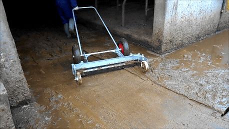 Yard scraper with wheels 40" Width Free Delivery
