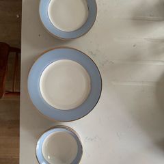 dinnerware