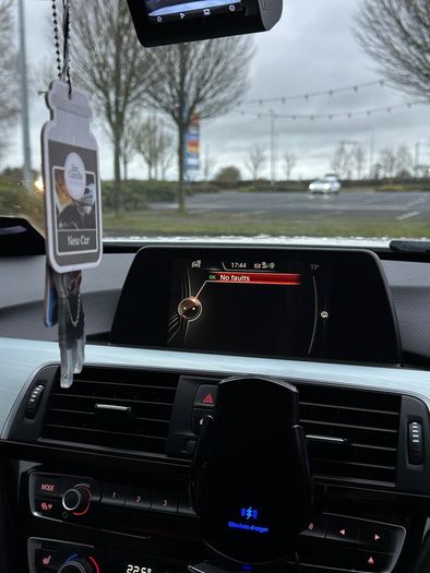 2016 BMW 330e M Sport