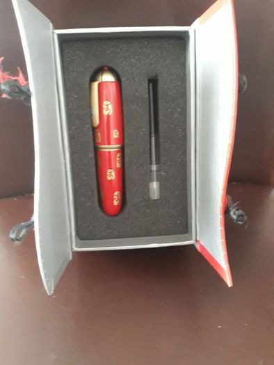 Memoblia ..  From Bejjing Olympics 2008 .. Pen in Box/Price Drop