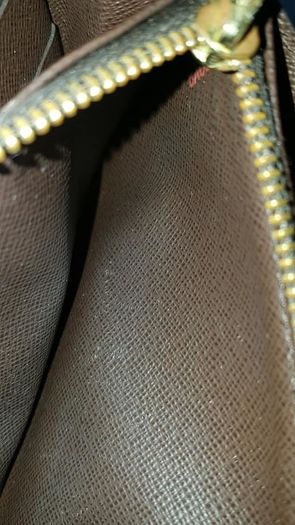 Louis Vuitton  Purse