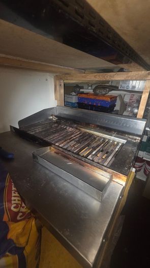 Restaurant and Grocery equipment, Pizza oven, Iranian Grill, Chargrill, Doner/Shawrma Grill, Shelves