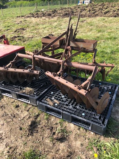 Disc harrow