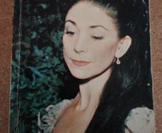 Margot Fonteyn: Autobiography (Vintage 1976 First Paperback Edition)