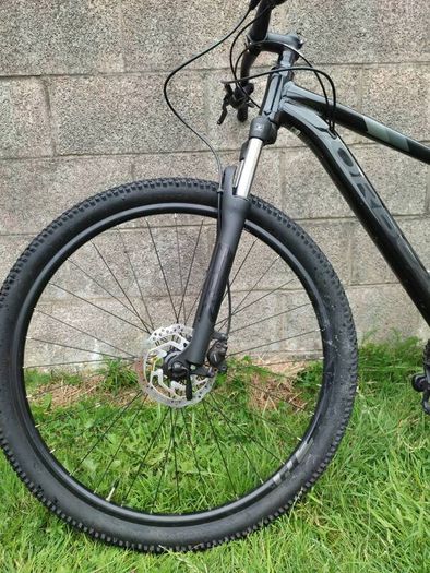 !!! Immaculate Condition!!!orbea Mx50 Mountain Bike