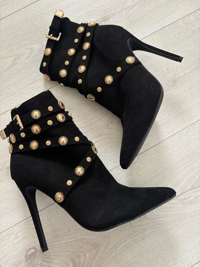 Brand New Black Suede Ankle Boots Size 6