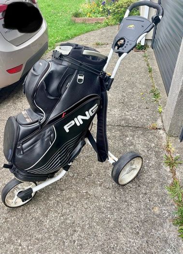Golf Ping Golf Bag & Push Trolley