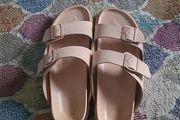 Size uk 7 Eur 40 sandals