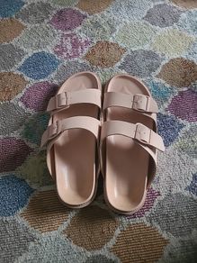 Size uk 7 Eur 40 sandals