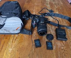 Nikon D3200 with 18-55mm Lens