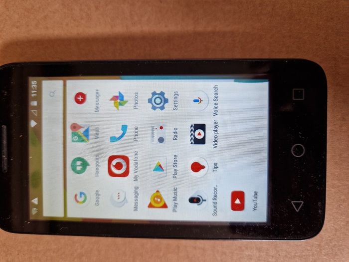 Vodafone Mobile Phone VFD 300, 4GB, in very good condition