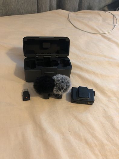 Dji mic mini 2 + charging station + bag