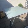 garden table Image 3