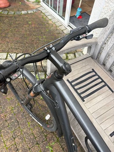 Cannondale Quick CX Hybrid Bike