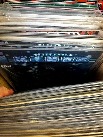 Image Long Comic Box w 275 comics for Sale