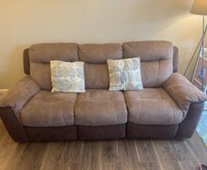 Suite of furniture (3+2)