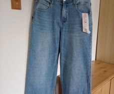 womens jeans M