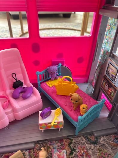 Barbie Campervan/Slide/Pool/Dolls/Accessories