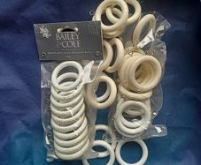 Curtain rings