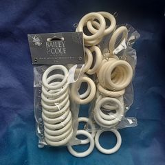 Curtain rings
