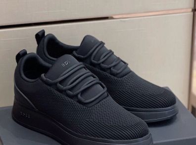 EU-41 Boss Hugo Boss trainers