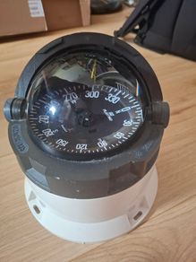 Olympic 135 Compass
