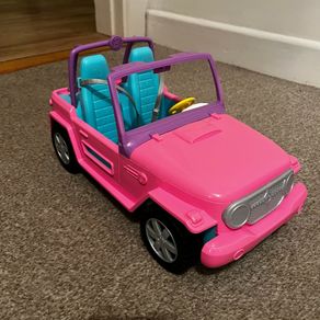 barbie car