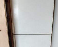Fridge freezer
