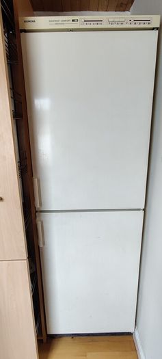Fridge freezer