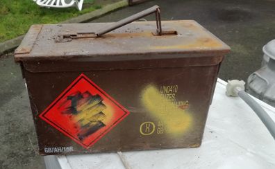 Army type sealed boxes