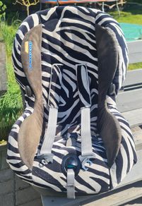 Maxi Cosi Priori car seat