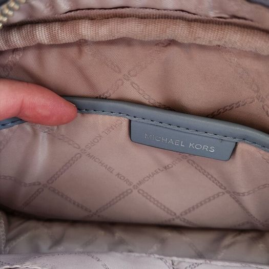 Michael kors crossbody bag