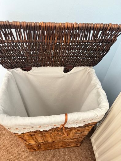 laundry basket