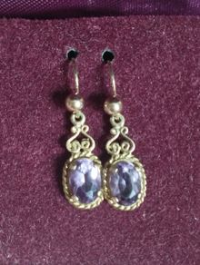 9ct gold Vintage Amethyst earrings.