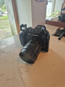 Lumix GH5 + lens and smallrig cage