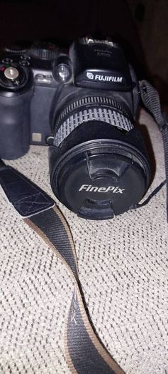 Finepix S9500