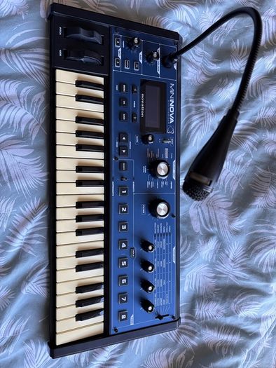 Novation Mini Nova Synth