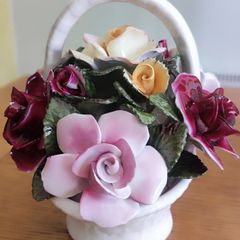 Royale Statford Porcelain Basket Rosses