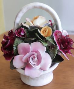 Royale Statford Porcelain Basket Rosses