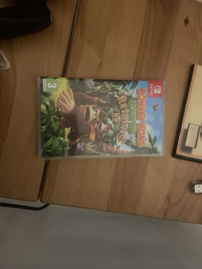 nintendo switch, 38 gb sd card, donkey kong game