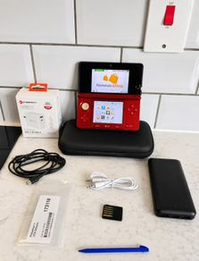 Nintendo 3ds metalic red