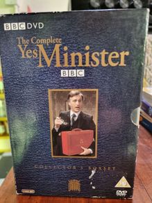The Complete Yes Minister dvd collector's box set