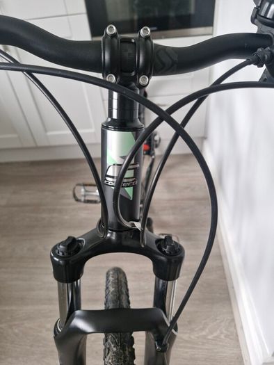 Carrera Vengeance Womens (Teenager) Mountain Bike
