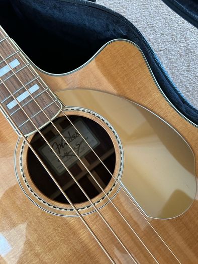 Fender Kingman Acoustic/Electric Bass Guitar with hard shell case.