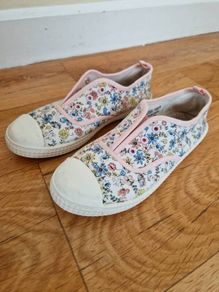 Shoes for girl size 2 UK