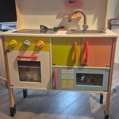 toy kitchen