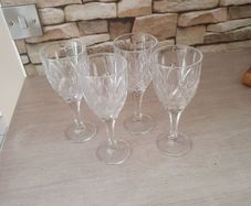 wine glasses