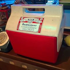 1985 Budweiser 6pack carry case/cooler
