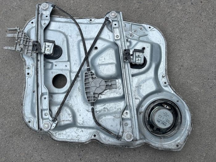 Hyundai Santa Fe Window regulator and Motor