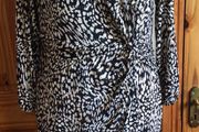 F&amp;F Black cream and gold sparkle special ocassion Dress Size 16 can post